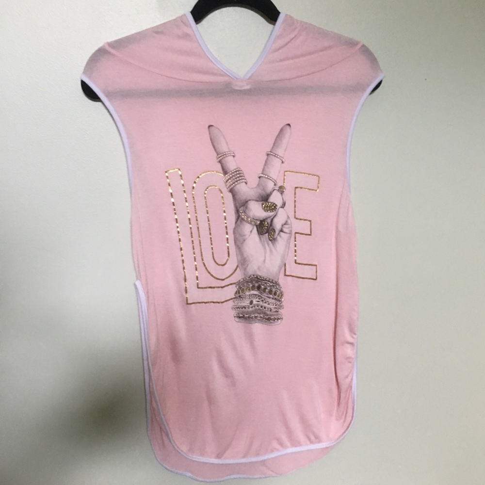 “Love” sleeveless dress